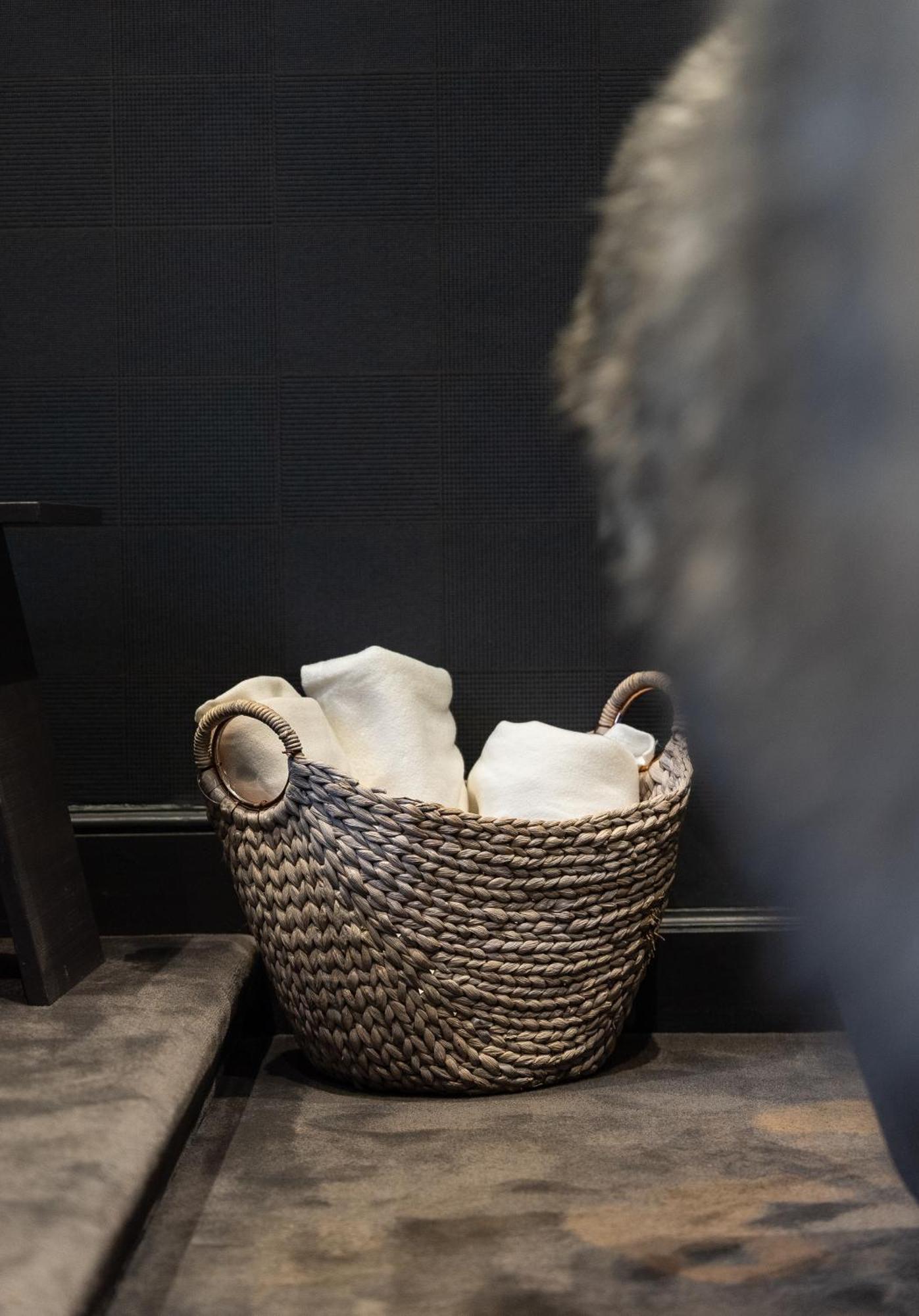 Gileston Manor-Self Catering Apartment Saint Athans Ngoại thất bức ảnh